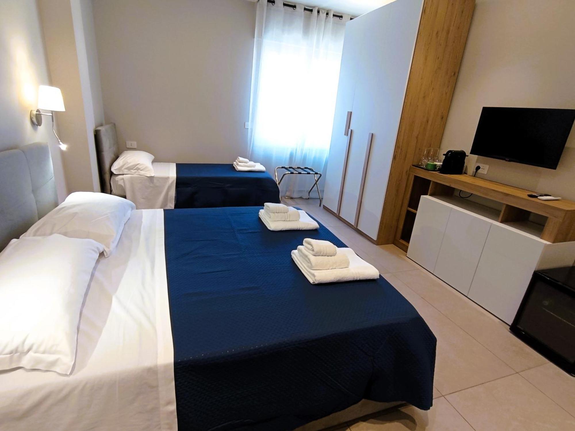 Mile Rooms Барі Екстер'єр фото